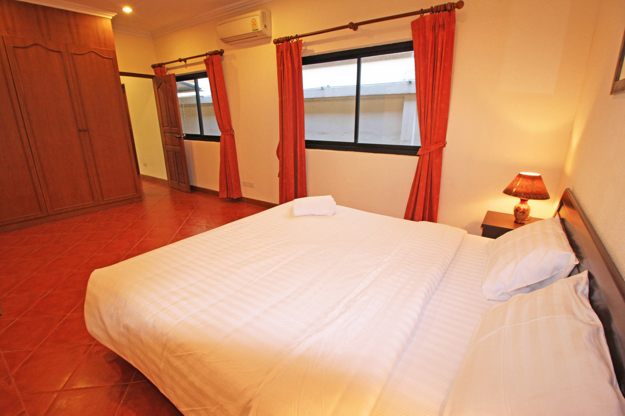 Cosy Beach Pool Villas By Pattaya Sunny Rentals Luaran gambar
