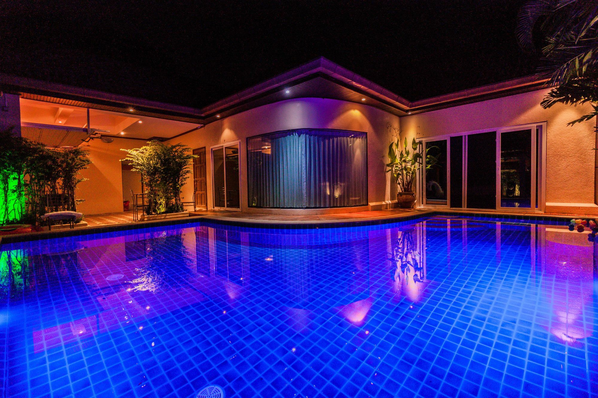 Cosy Beach Pool Villas By Pattaya Sunny Rentals Luaran gambar