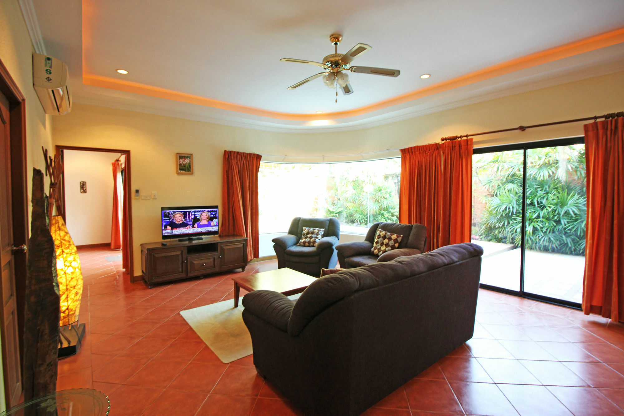 Cosy Beach Pool Villas By Pattaya Sunny Rentals Luaran gambar