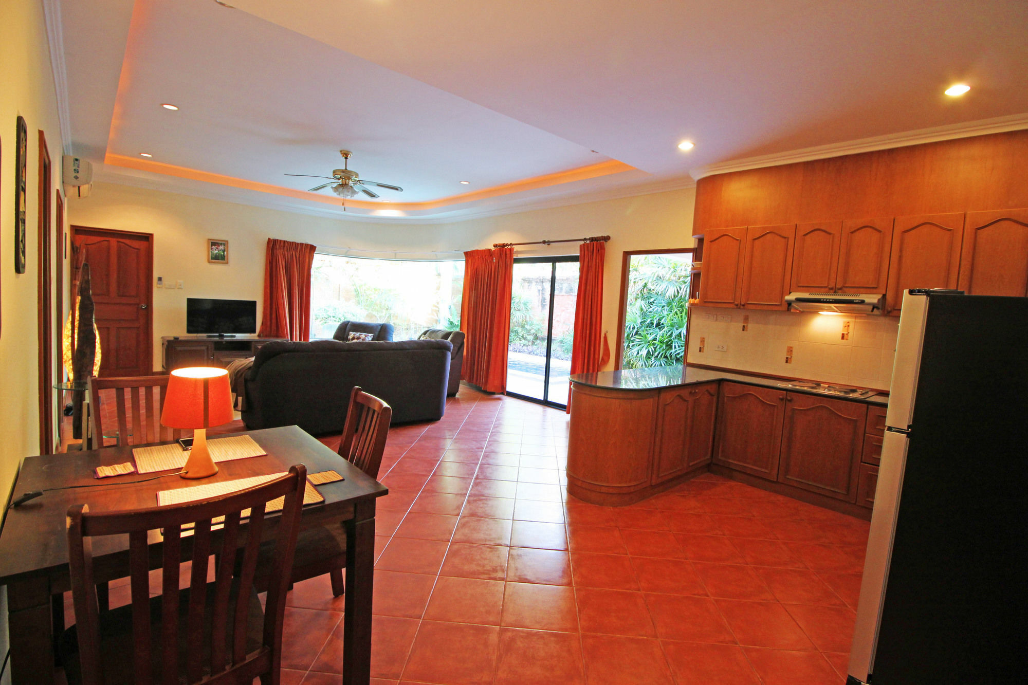Cosy Beach Pool Villas By Pattaya Sunny Rentals Luaran gambar